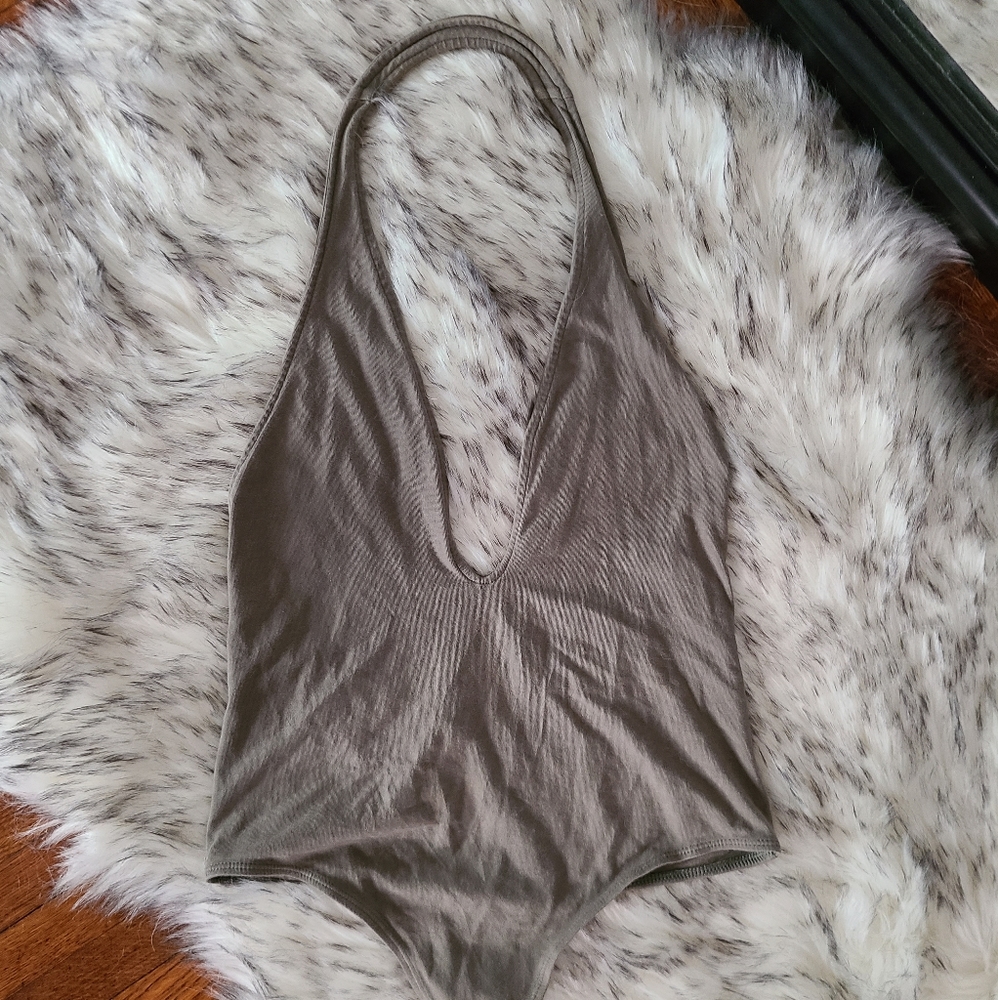 Small Express deep V halter bodysuit